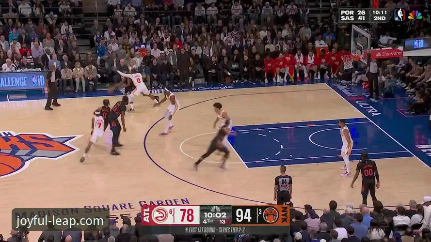 NBA季后赛半场47分创纪录：尼克斯狂胜老鹰晋级，乐鱼体育全程直击赛事最新动态